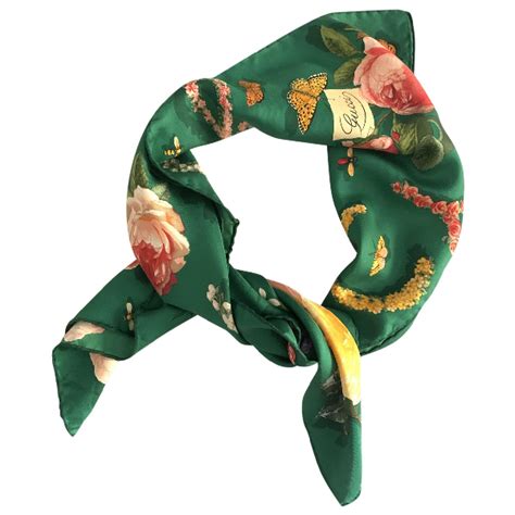 used gucci silk scarf